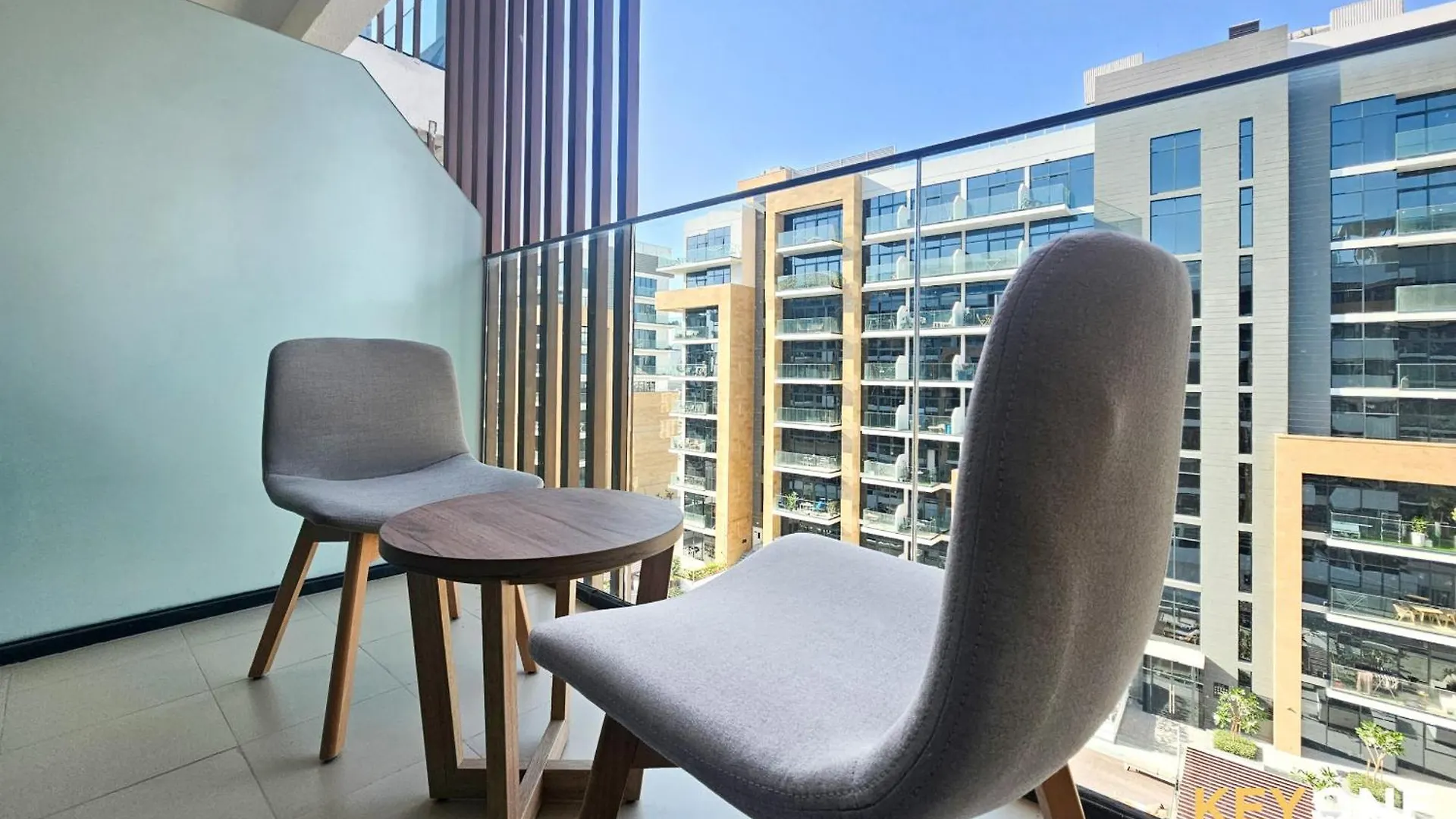Chic Modern Studio In Azizi Riviera Emirados Árabes Unidos