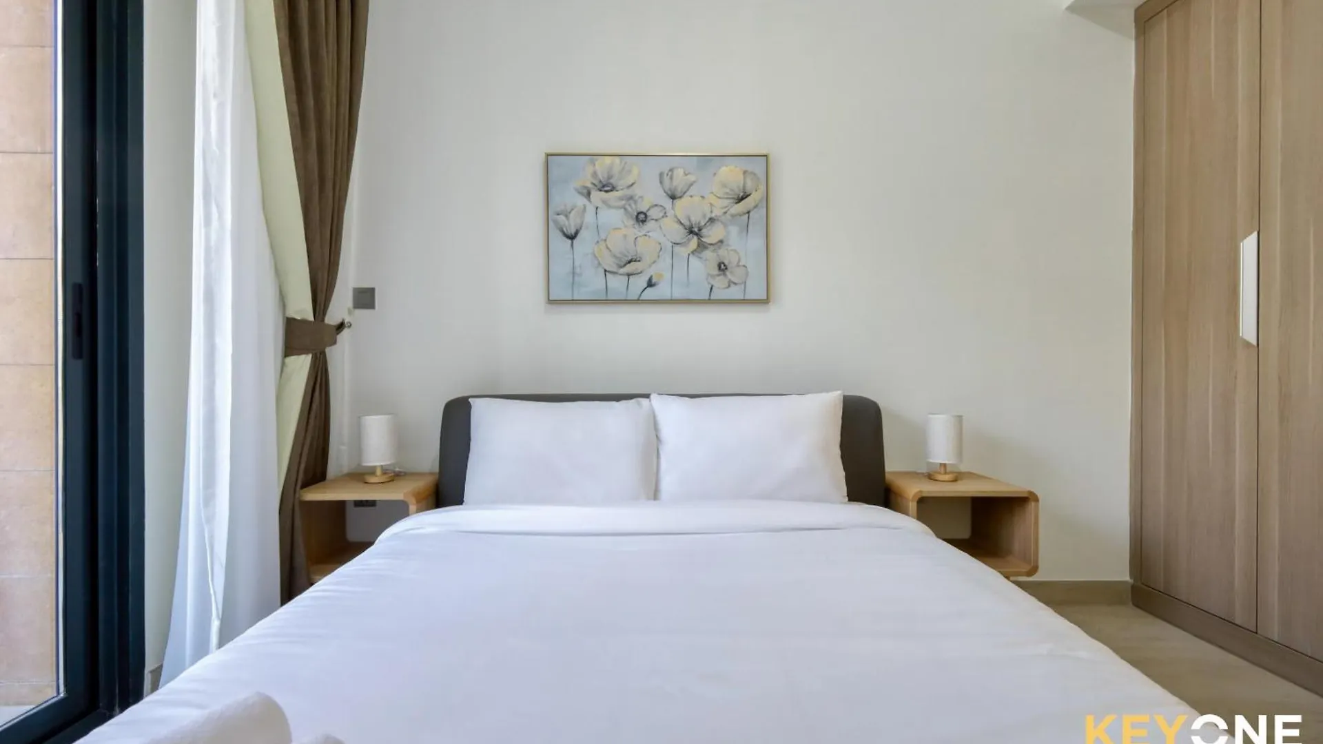 Apartment Chic Modern Studio In Azizi Riviera United Arab Emirates