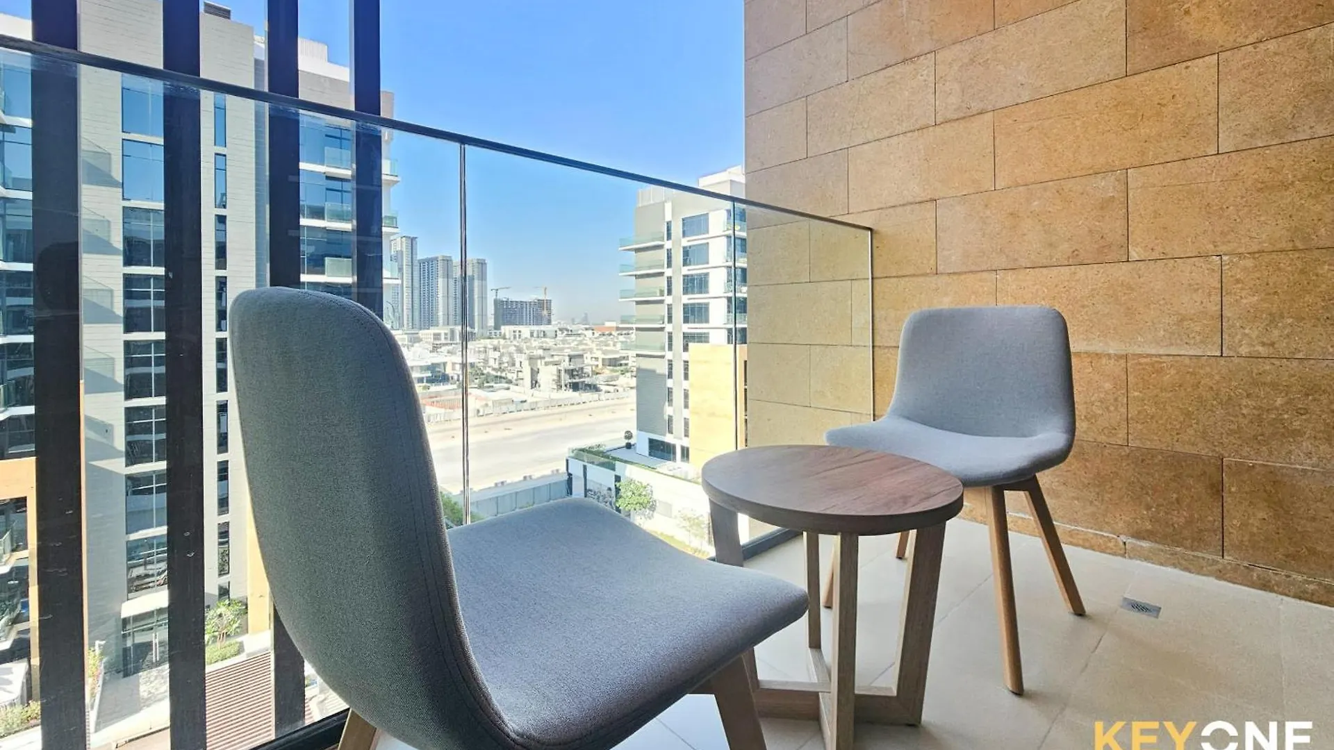 Chic Modern Studio In Azizi Riviera Apartment